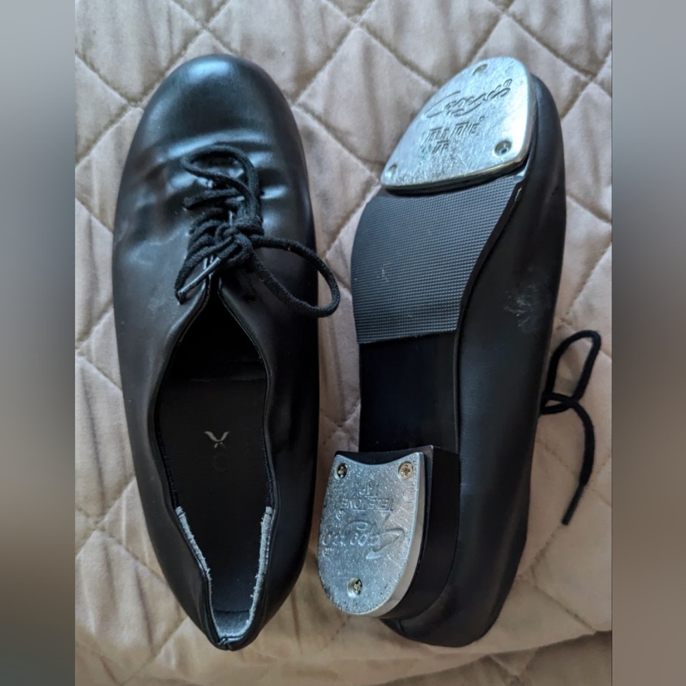 Tap shoes